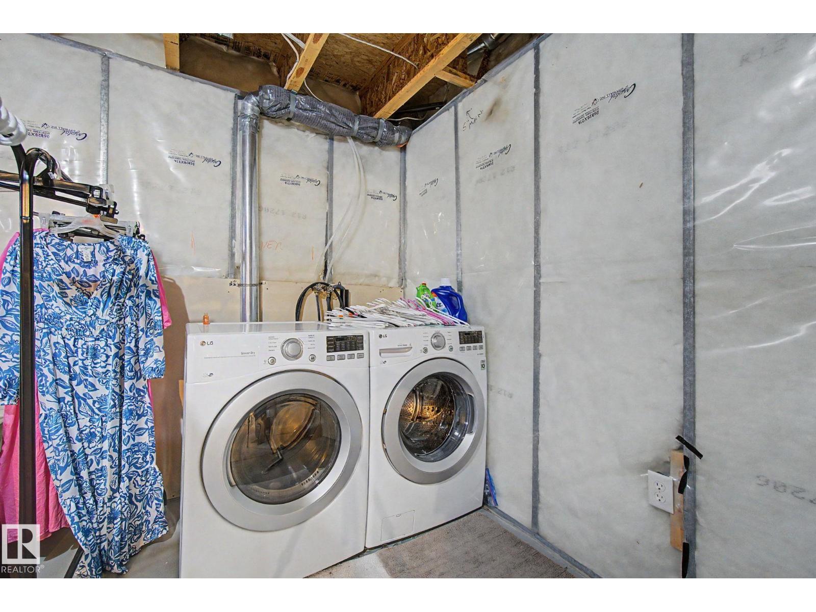 9111 213 ST NW, Edmonton