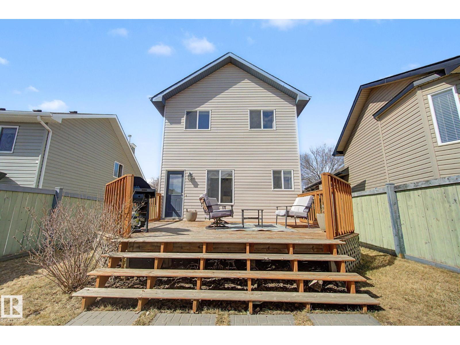 9111 213 ST NW, Edmonton