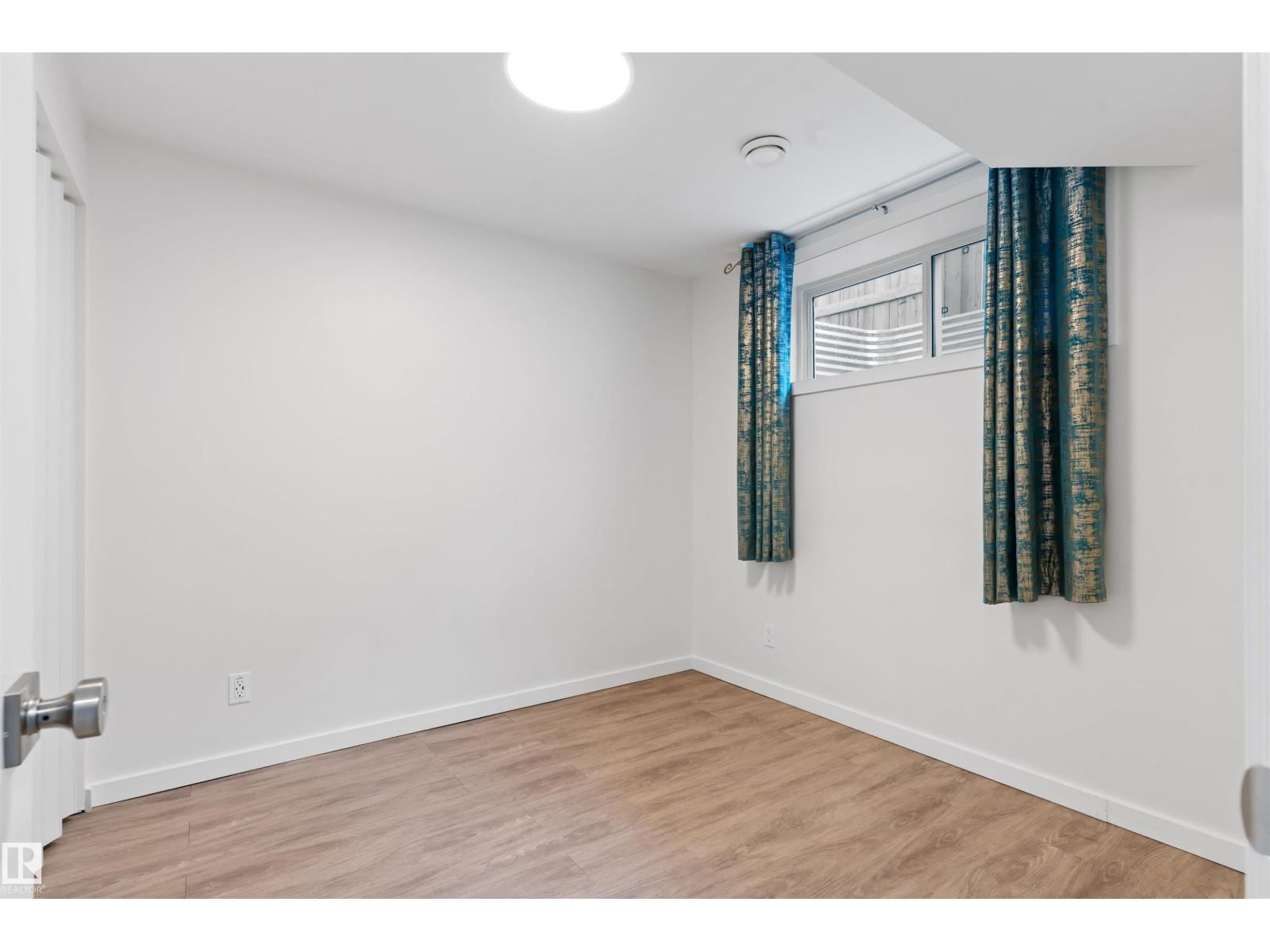 17588 59 ST NW, Edmonton