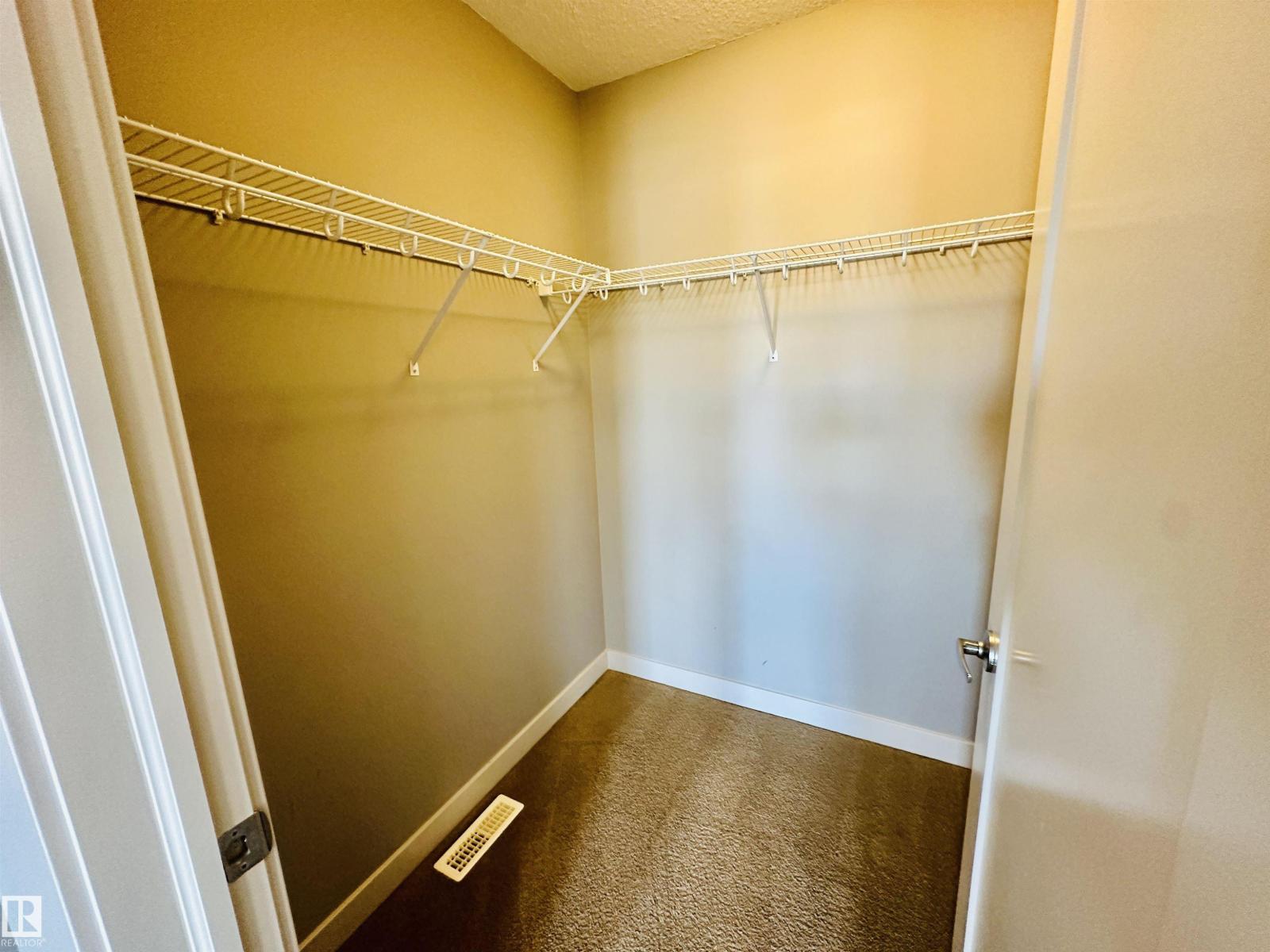 1655 HAMMOND CR NW, Edmonton