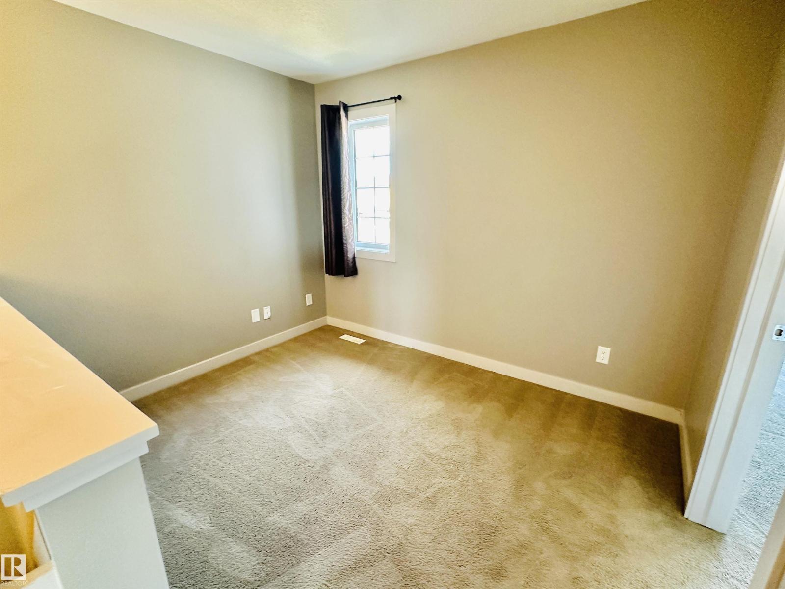 1655 HAMMOND CR NW, Edmonton