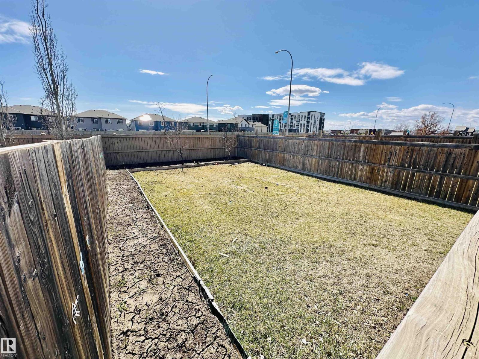 1655 HAMMOND CR NW, Edmonton