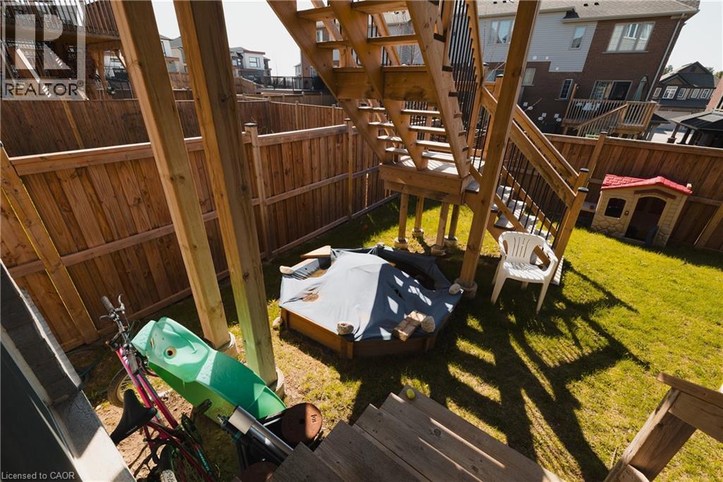 38 SPORTSMAN HILL Street, Kitchener, Ontario, N2H5T3 — Photo 34