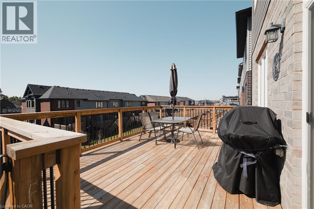 38 SPORTSMAN HILL Street, Kitchener, Ontario, N2H5T3 — Photo 32