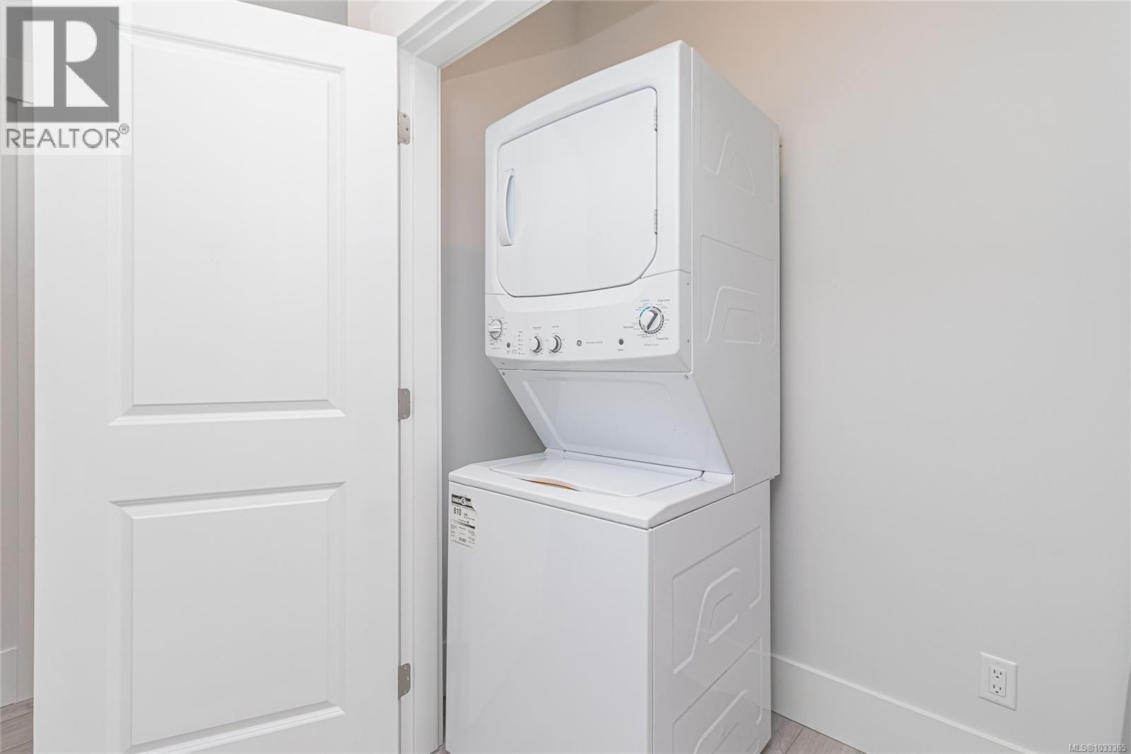 #33 300 Grosskleg Way - 25