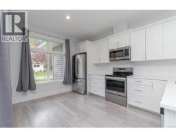 33 300 Grosskleg Way, Lake Cowichan, BC V0R2G1 Photo 15