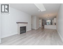 Kitchen - 33 300 Grosskleg Way, Lake Cowichan, BC V0R2G1 Photo 8