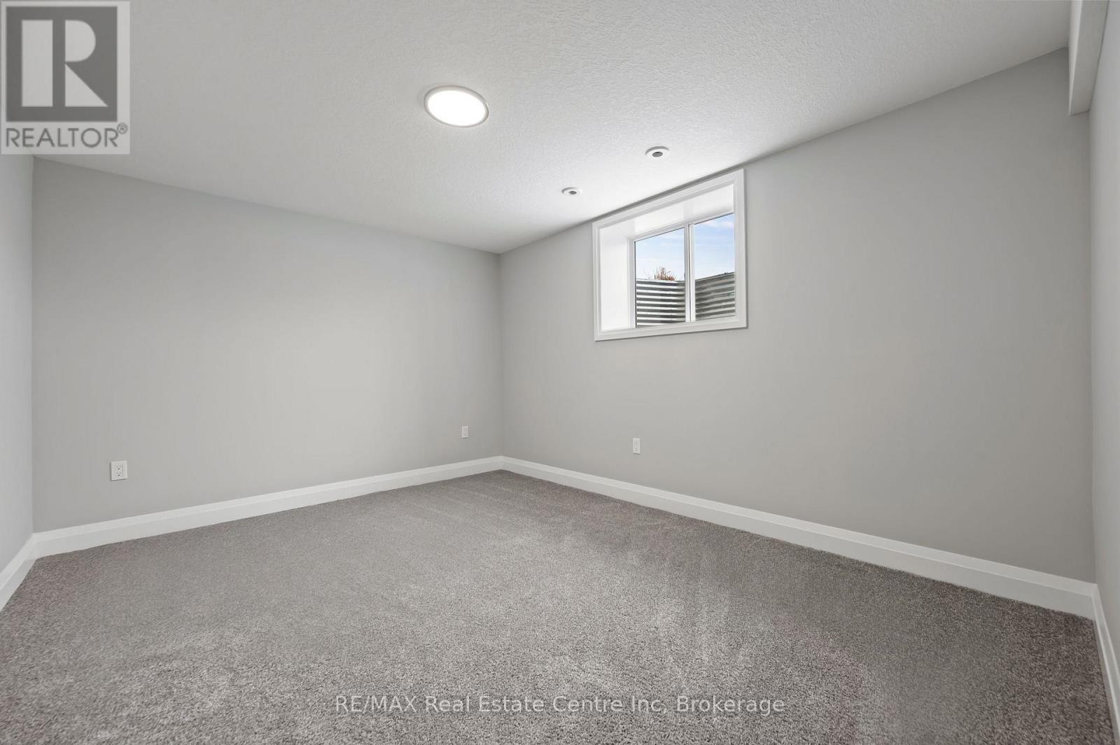 130 STEPHENSON WAY - 28