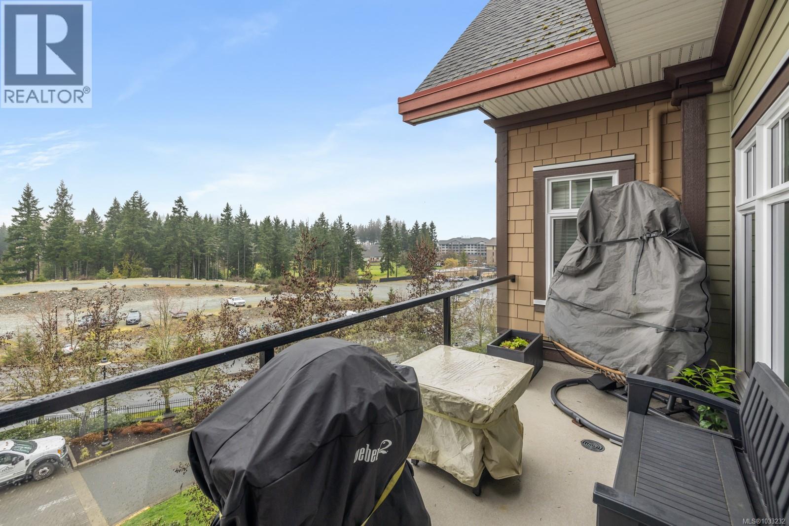 403 1395 Bear Mountain Parkway, Langford