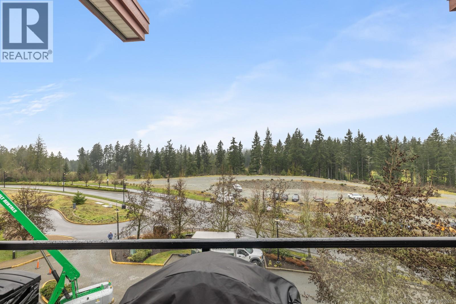 403 1395 Bear Mountain Parkway, Langford