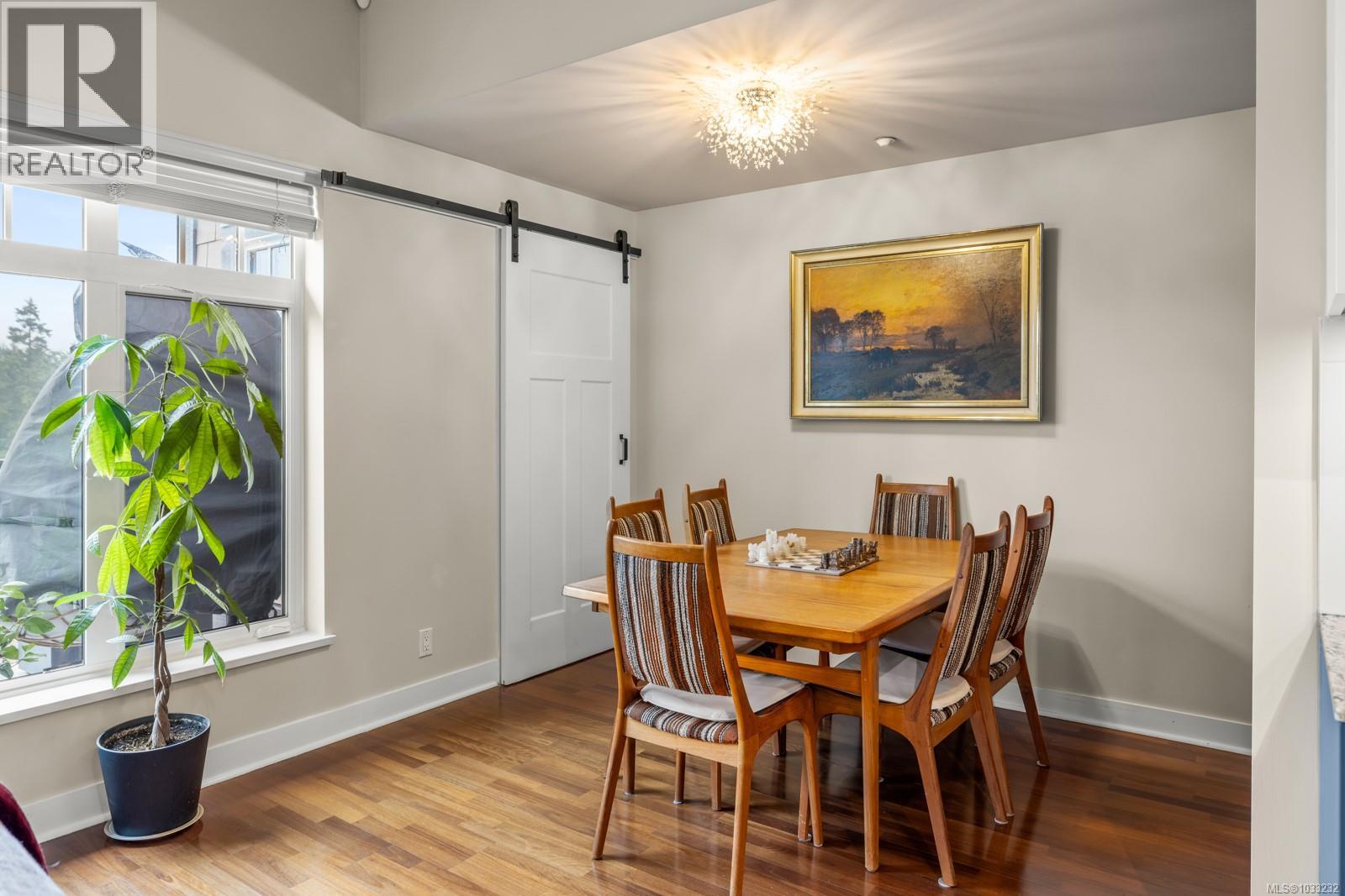 403 1395 Bear Mountain Parkway, Langford