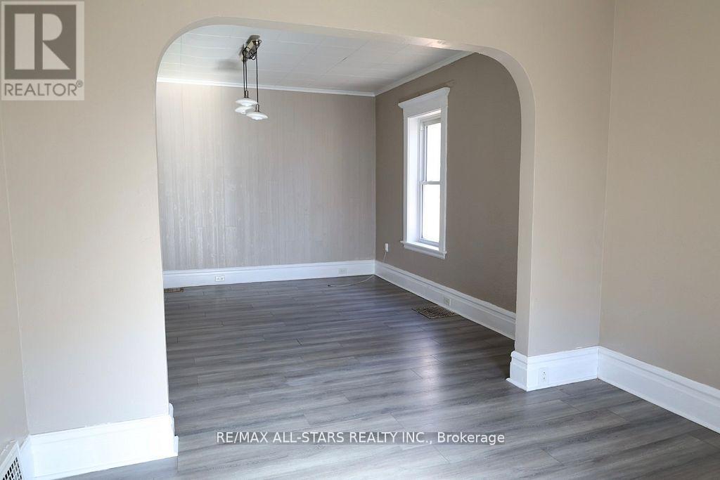280 LANSDOWNE STREET W — photo 12