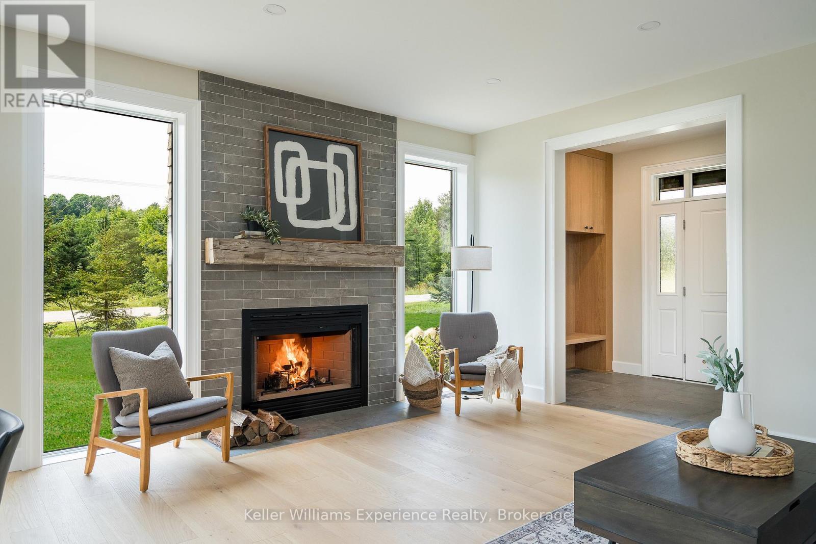 Fireplace Clad in Italian Porcelain Stoneware
