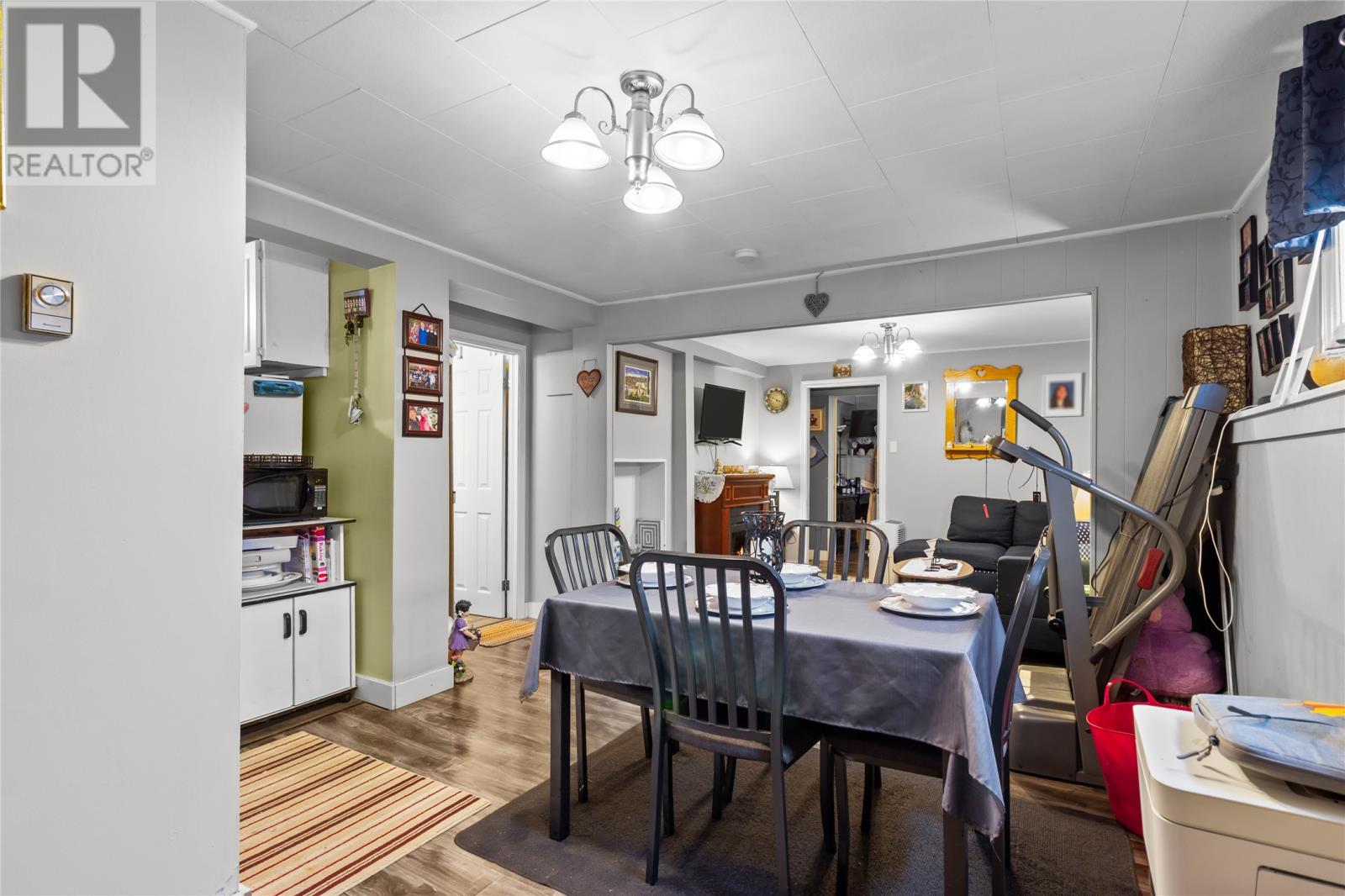 15 Donovan Street - 21