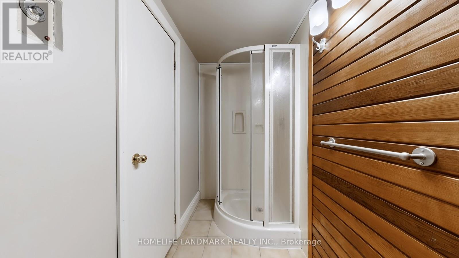 3580 MCKEE ROAD - 43