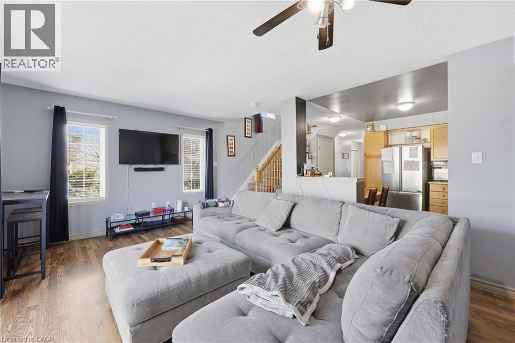 124 GOSLING GARDENS Gardens Unit# 50, Guelph, Ontario, N1G5K6 — Photo 14