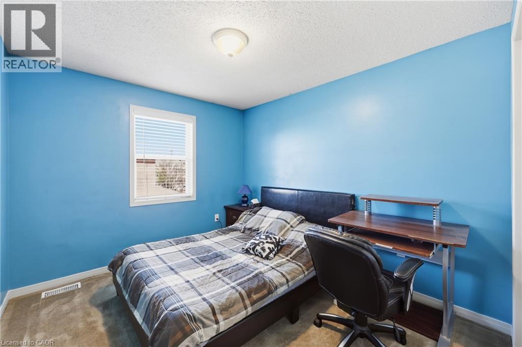 124 GOSLING GARDENS Gardens Unit# 50, Guelph, Ontario, N1G5K6 — Photo 23