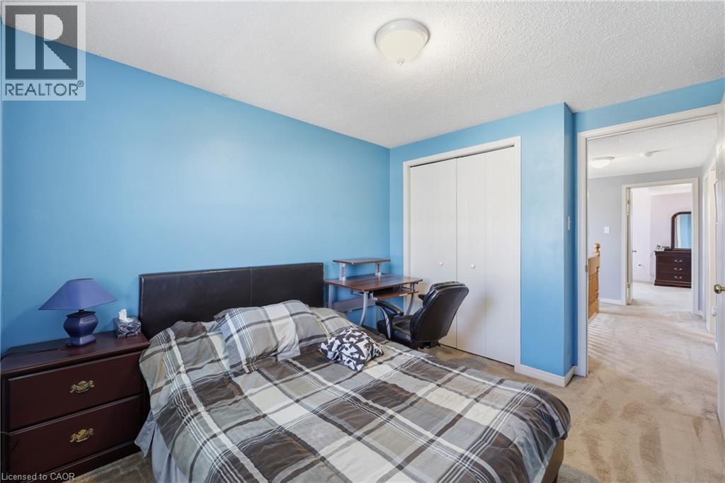 124 GOSLING GARDENS Gardens Unit# 50, Guelph, Ontario, N1G5K6 — Photo 24