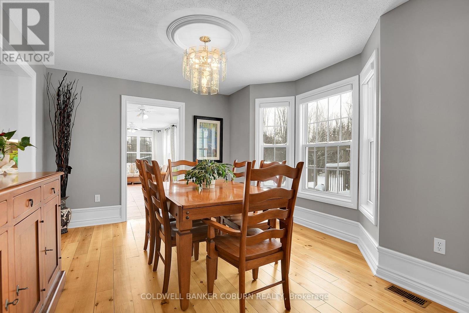 11 KIMBERLY AVENUE - 21