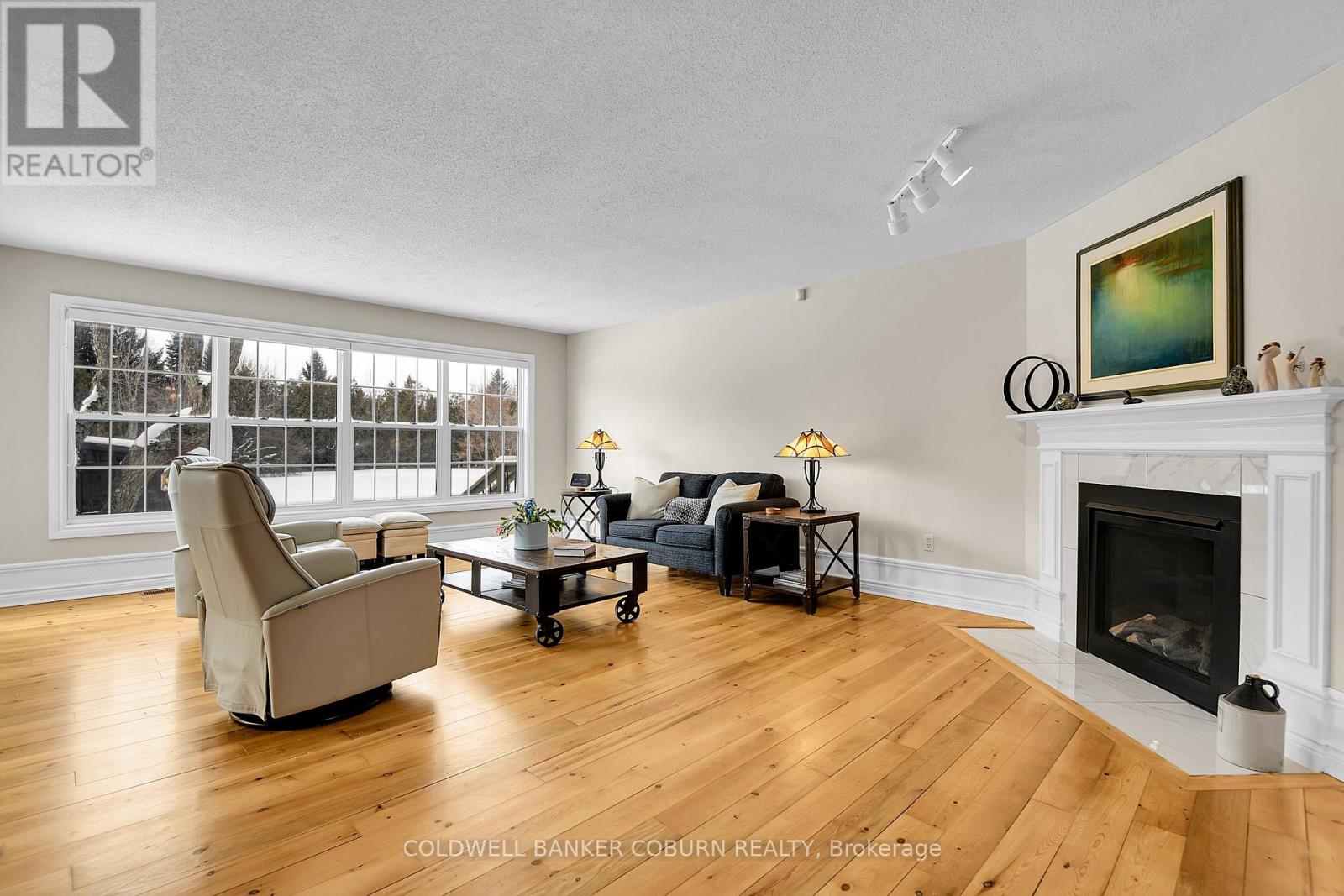 11 KIMBERLY AVENUE - 19