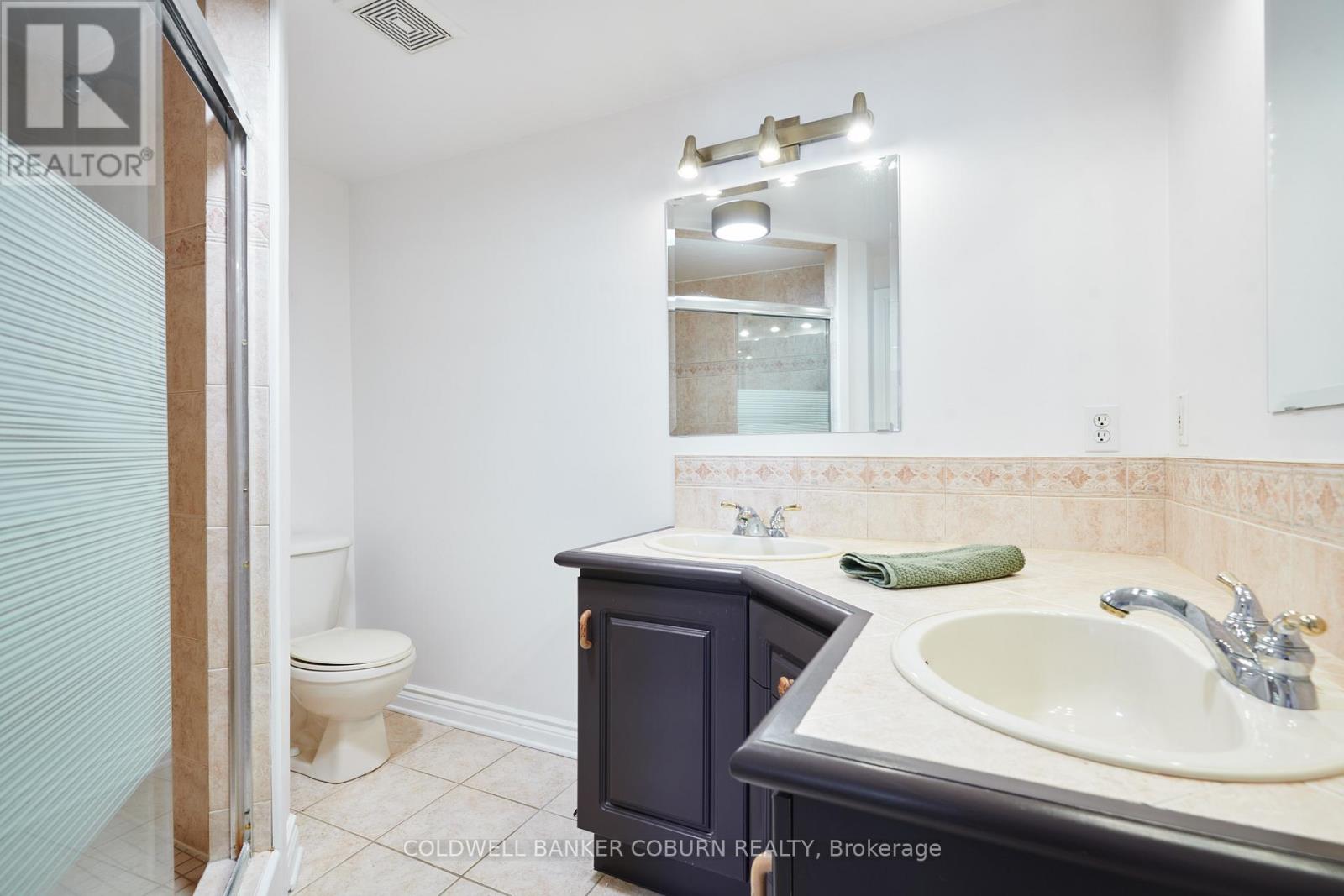 11 KIMBERLY AVENUE - 34