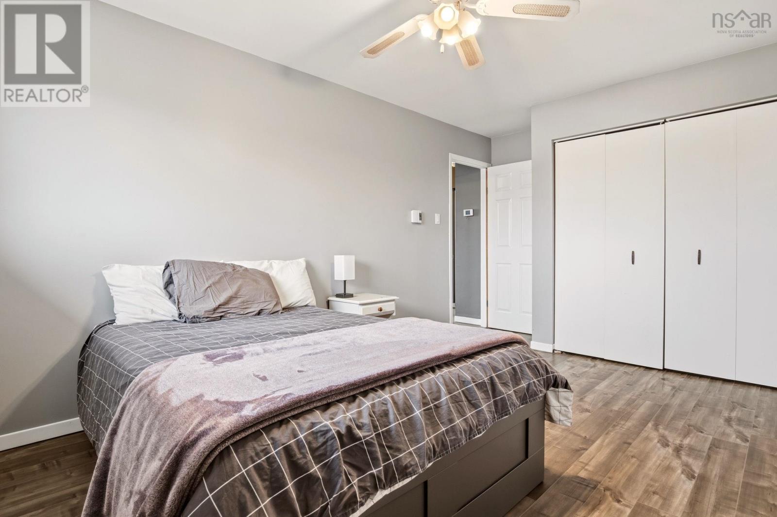 Property 16 of 30 of 29 Seawood Avenue