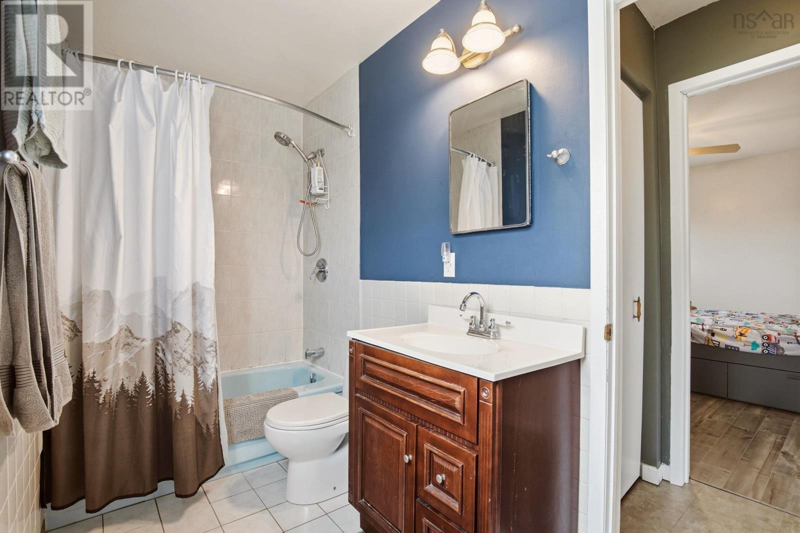 Property 22 of 30 of 29 Seawood Avenue