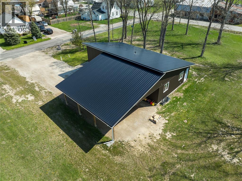 4589 VICTORIA STREET, Oil Springs, Ontario, N0N1P0 — Photo 38