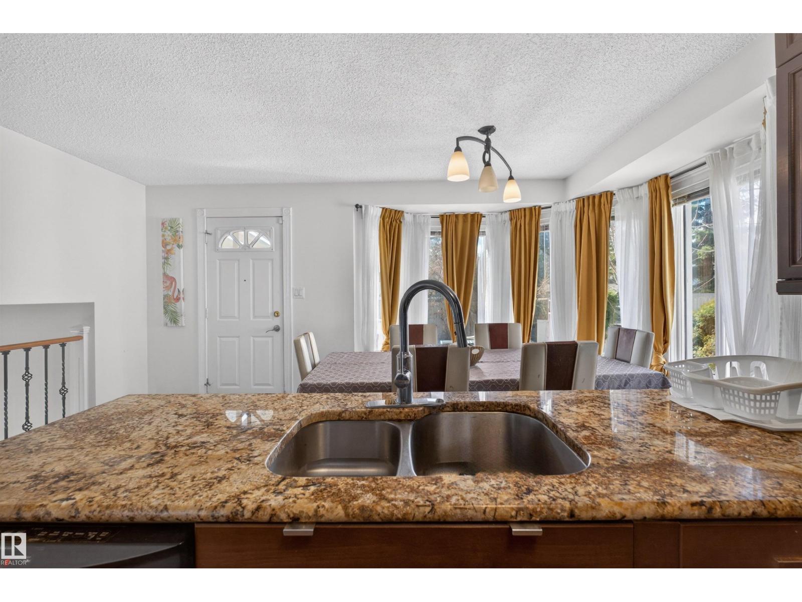 9007 169 AV NW, Edmonton