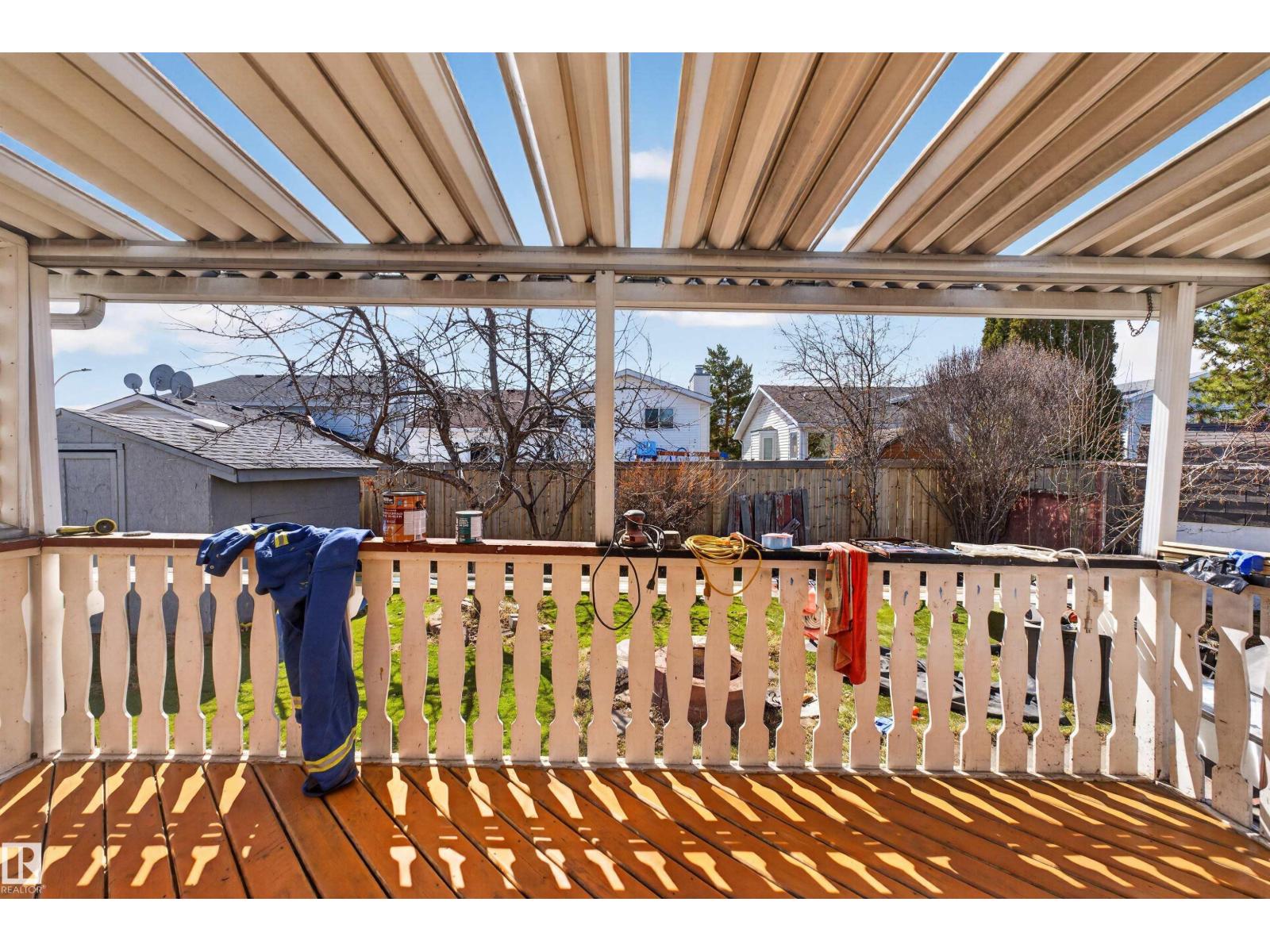 9007 169 AV NW, Edmonton