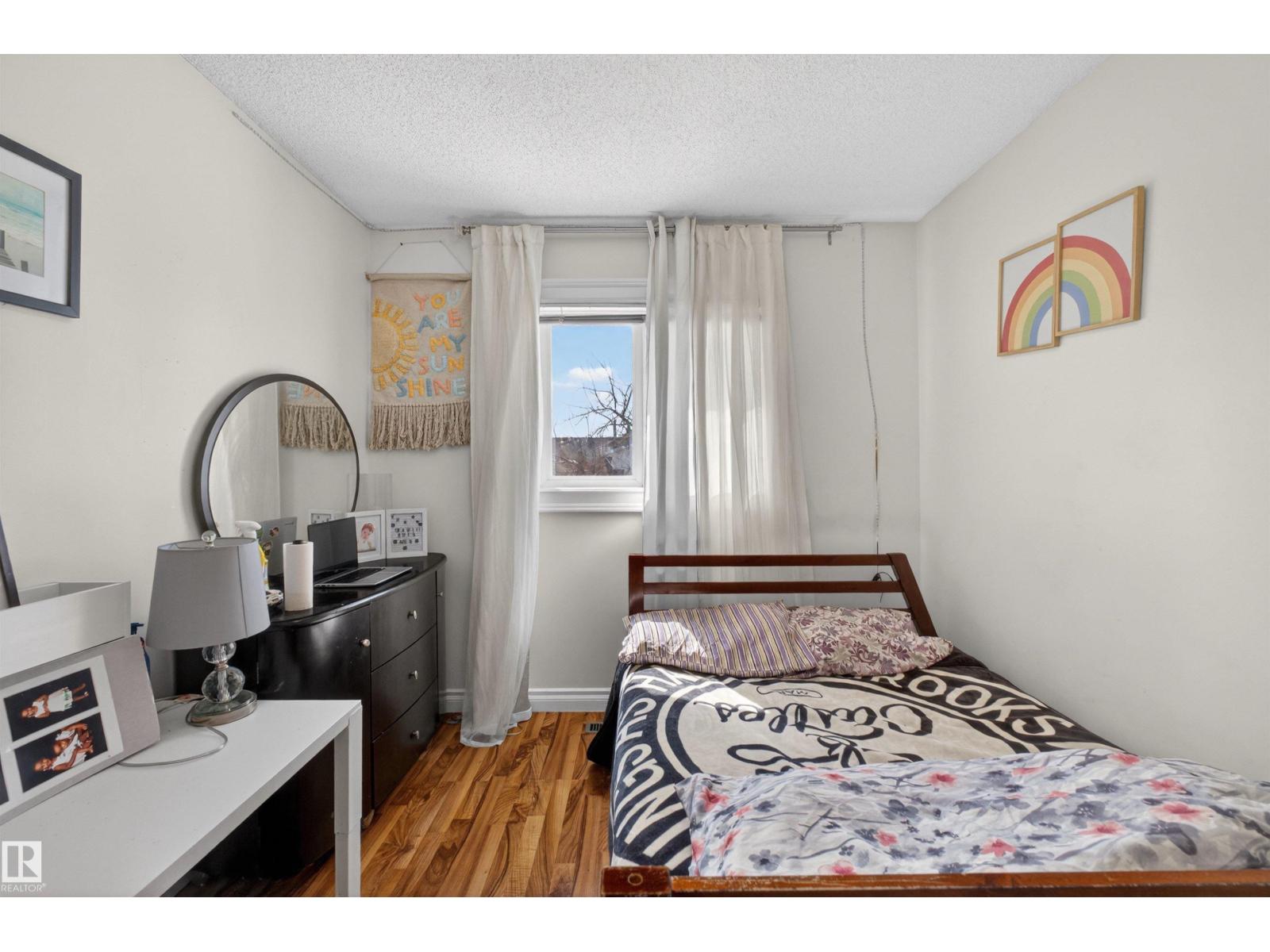 9007 169 AV NW, Edmonton