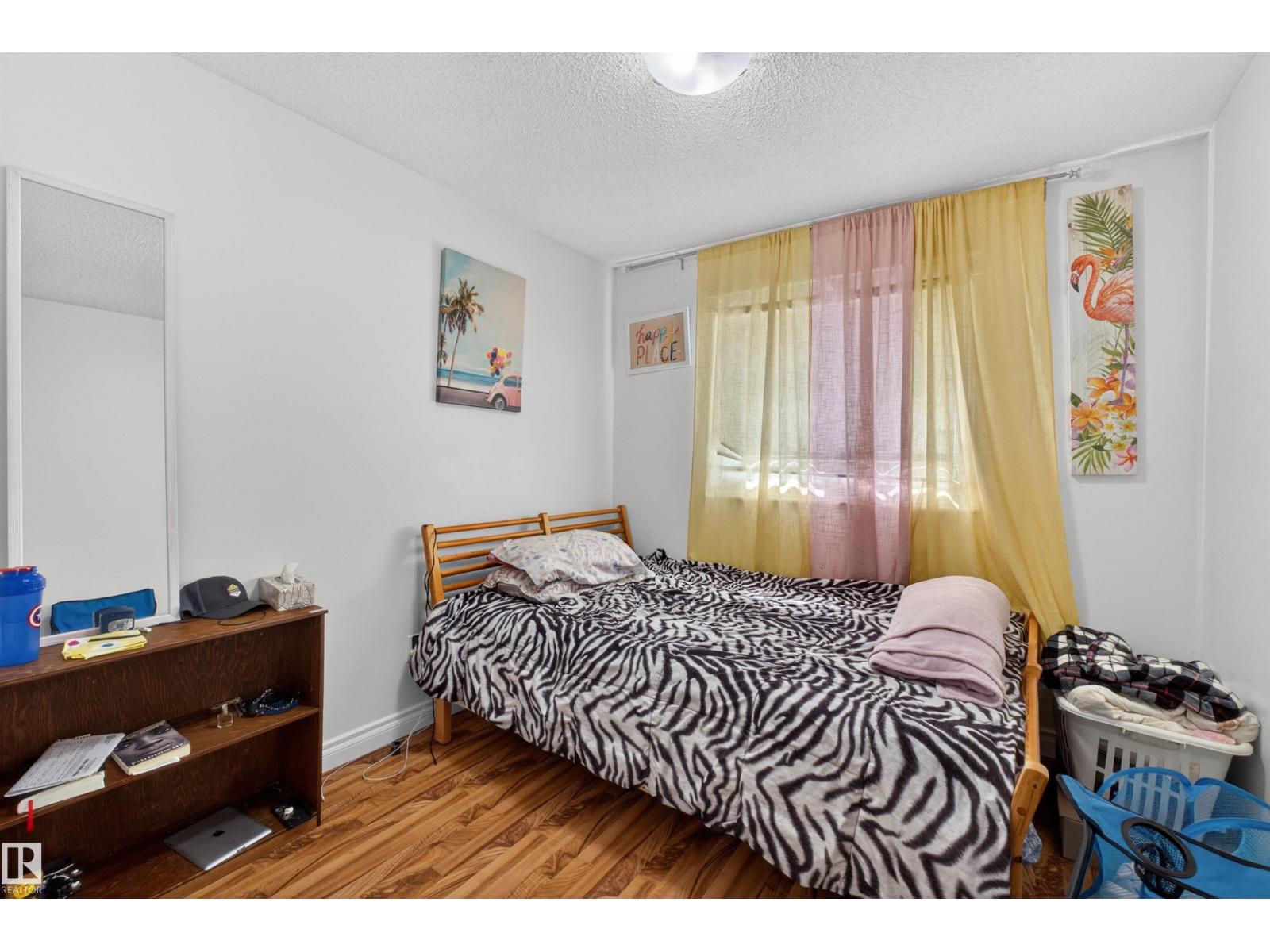 9007 169 AV NW, Edmonton