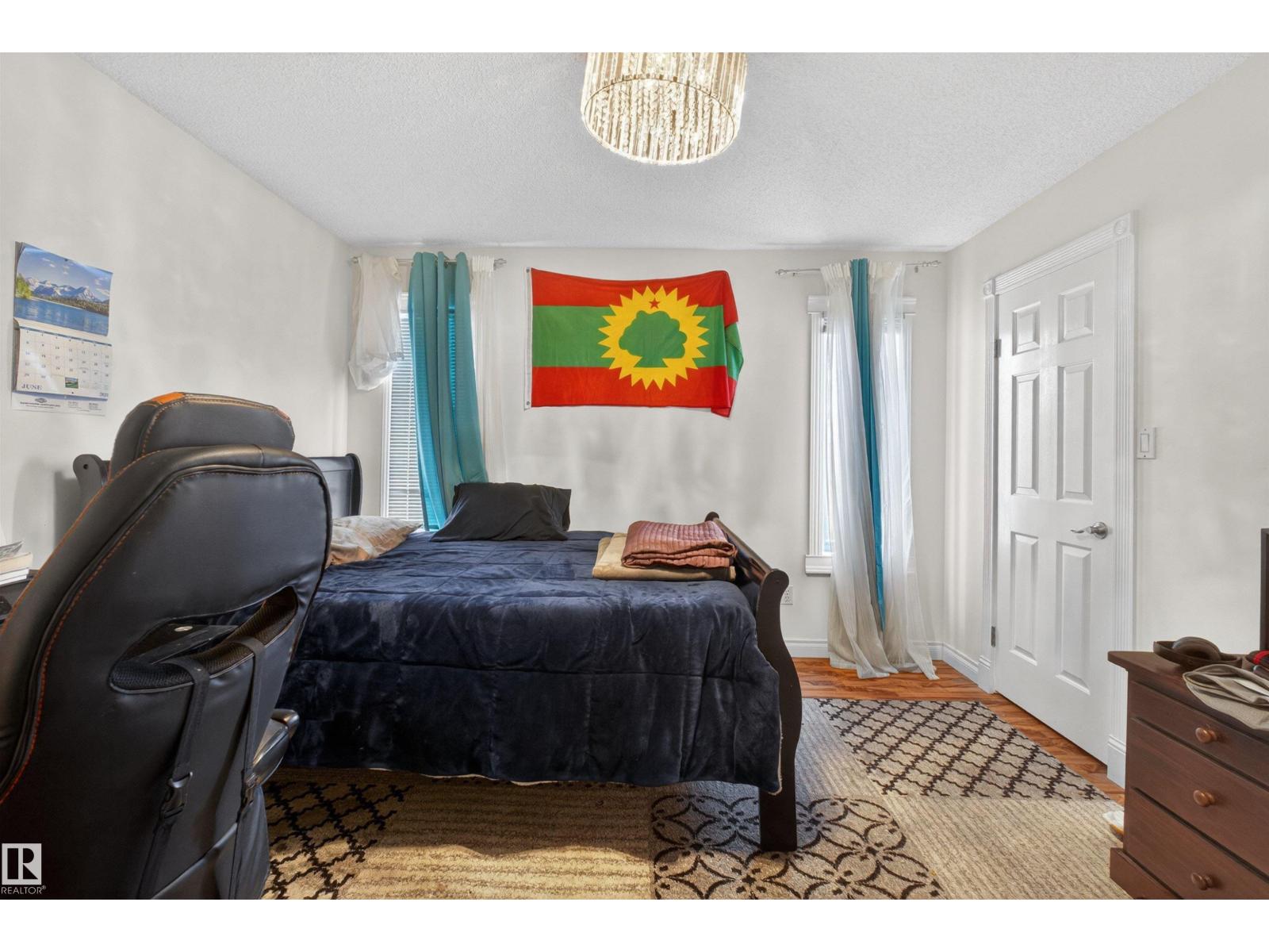 9007 169 AV NW, Edmonton