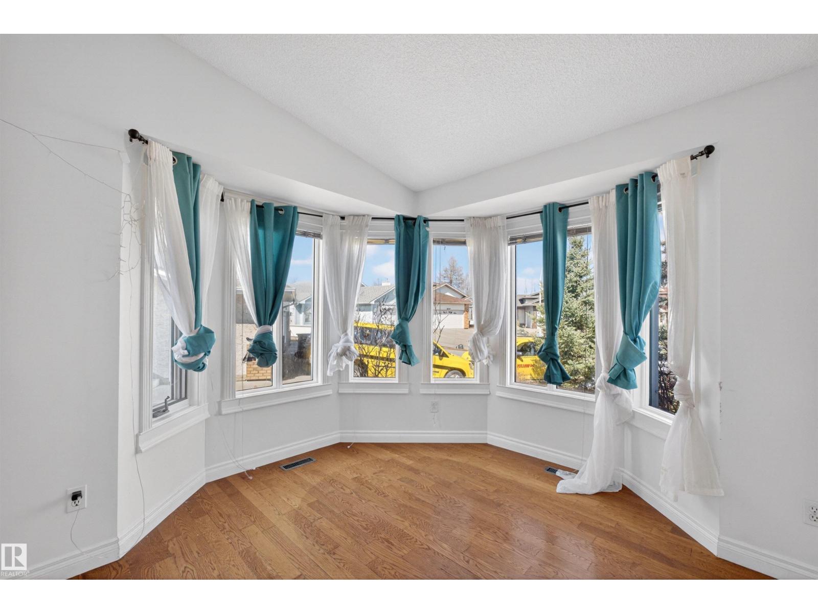 9007 169 AV NW, Edmonton