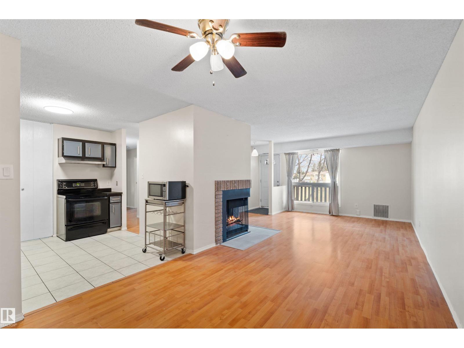 1116 SADDLEBACK RD NW, Edmonton