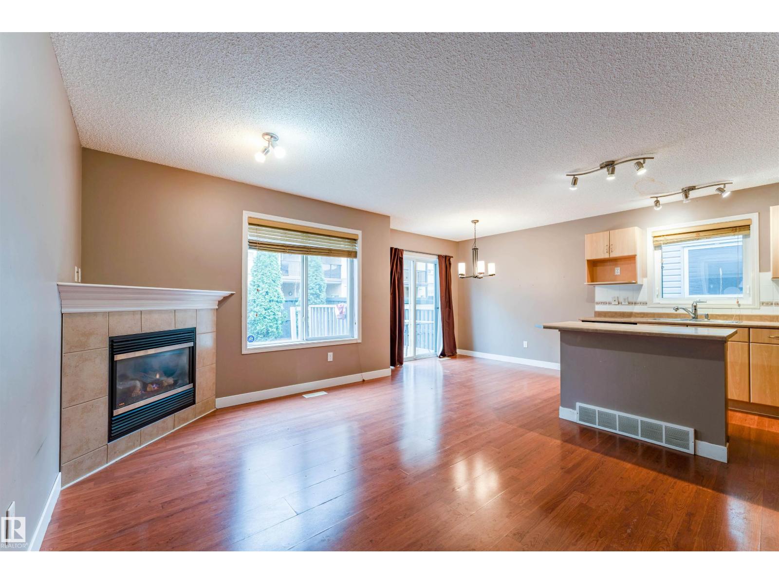 #72 2021 Grantham CO NW, Edmonton