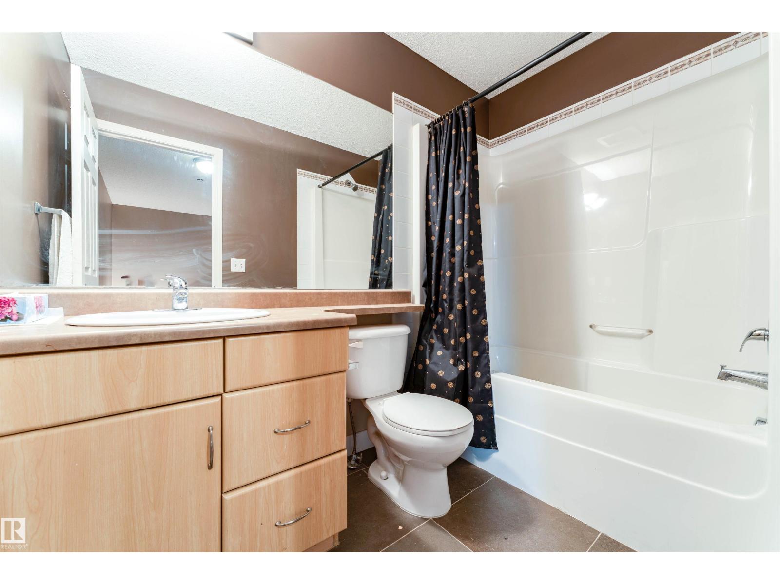 #72 2021 Grantham CO NW, Edmonton