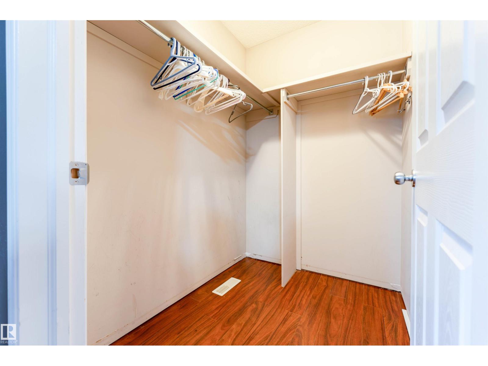 #72 2021 Grantham CO NW, Edmonton