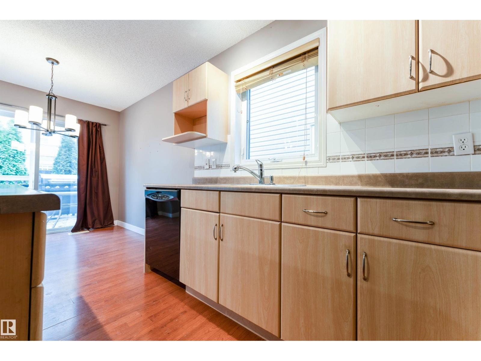 #72 2021 Grantham CO NW, Edmonton