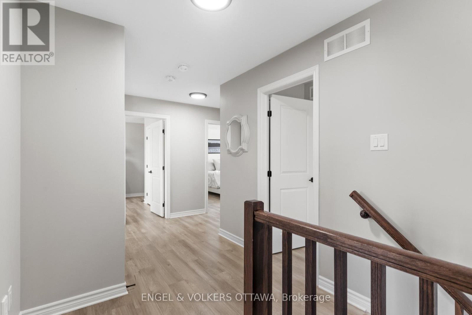 56 SETTLEMENT LANE — photo 22