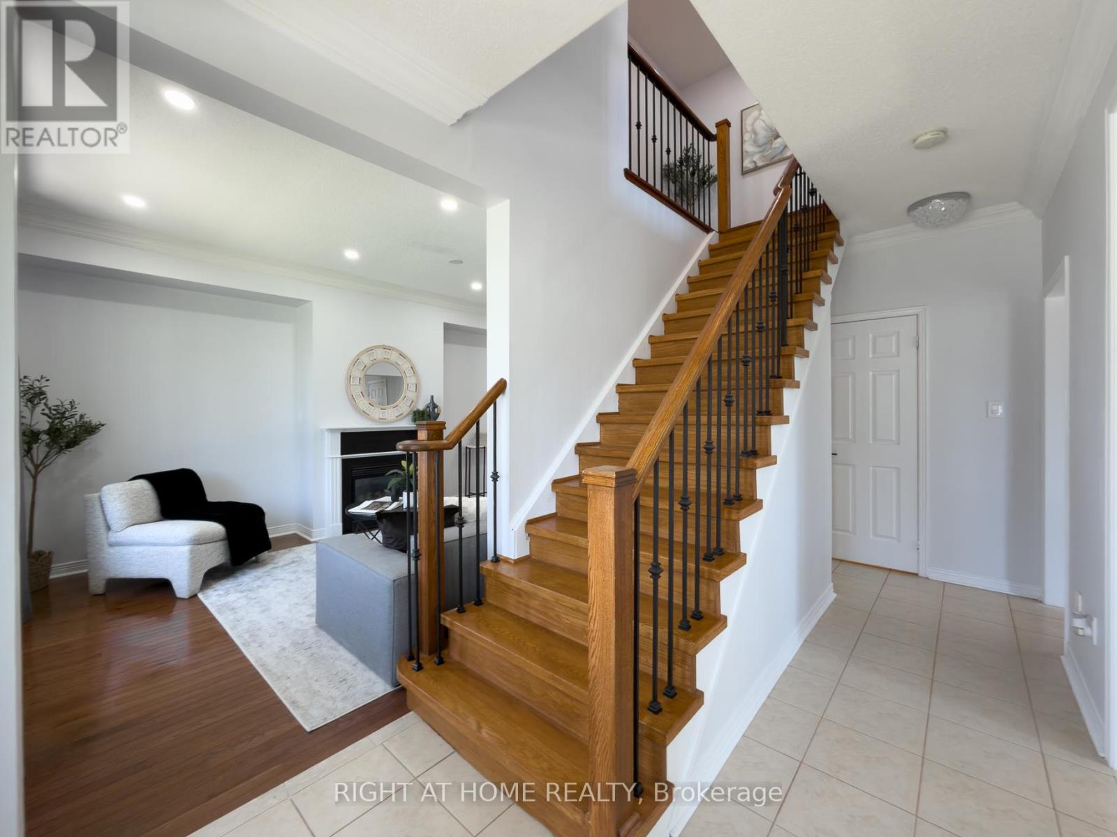 4200 RAWLINS COMMON - 3