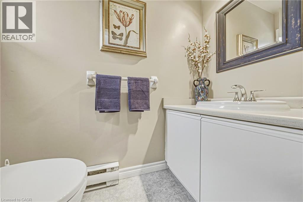 #25 26 POPLAR Drive Unit# 25 - 16