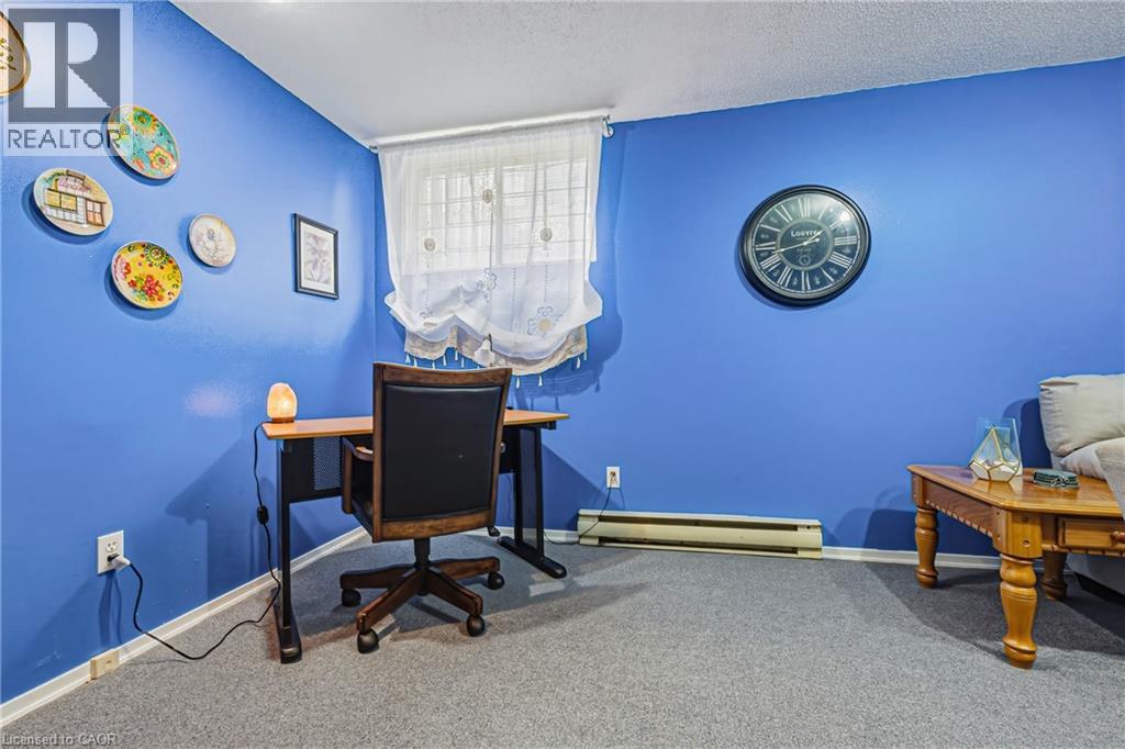 #25 26 POPLAR Drive Unit# 25 - 27