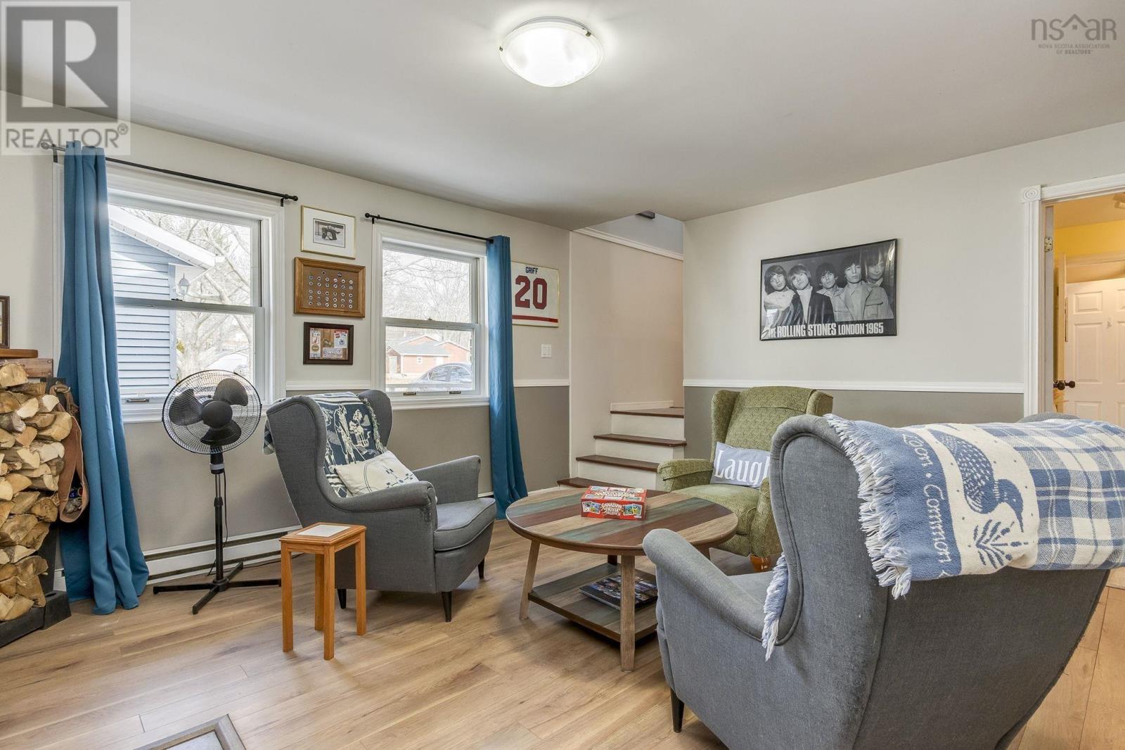 868 Shawn Drive — photo 24