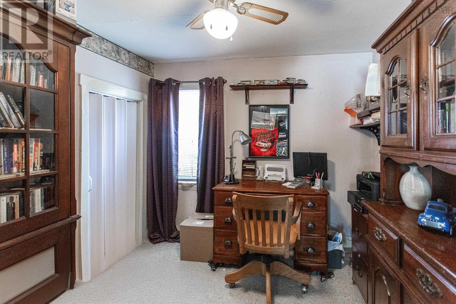 Property 25 of 32 of 188 King Street