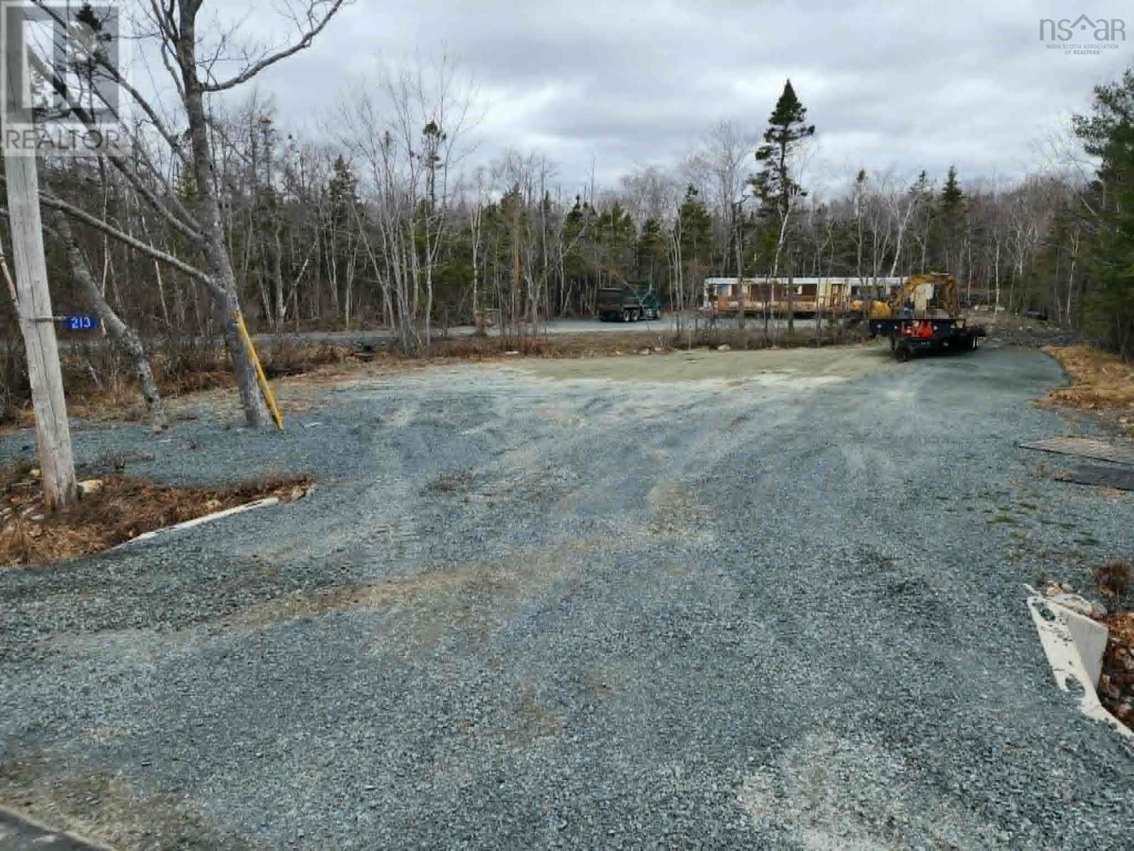 213 Hubleys Road — photo 3