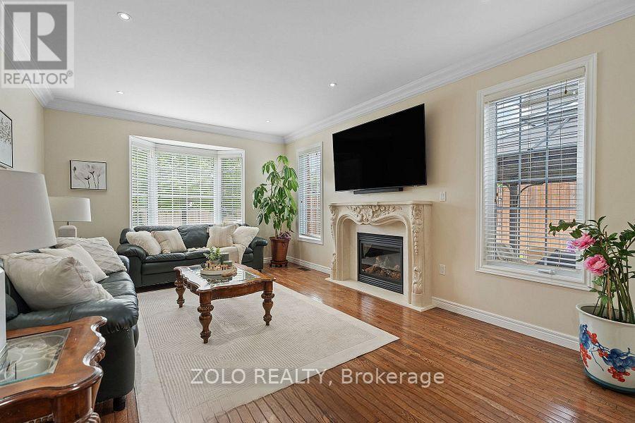 42 VINIFERA DRIVE - 14