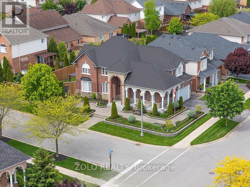 42 VINIFERA DRIVE - 3