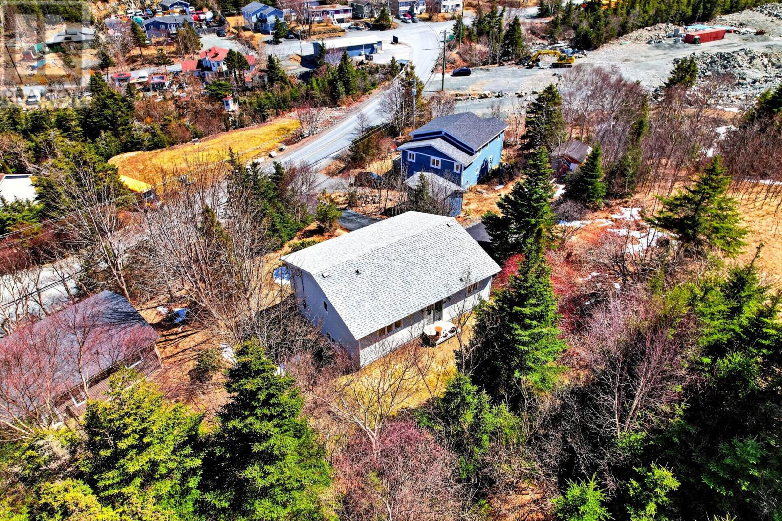 940 St Thomas Line - 27