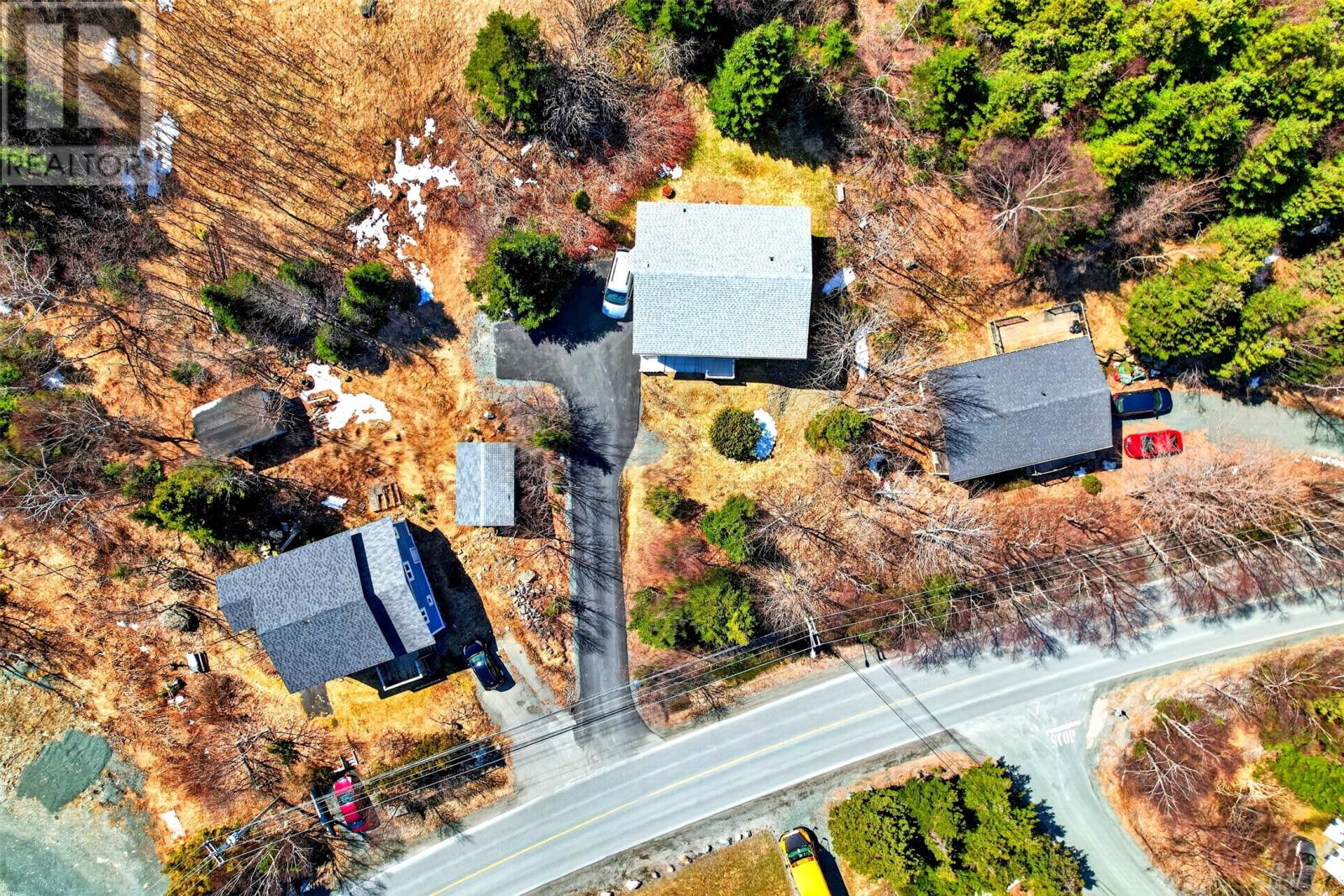 940 St Thomas Line - 28